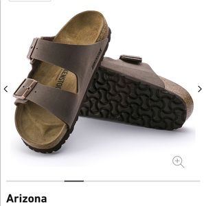 Like new Arizona Birkenstock sandal.